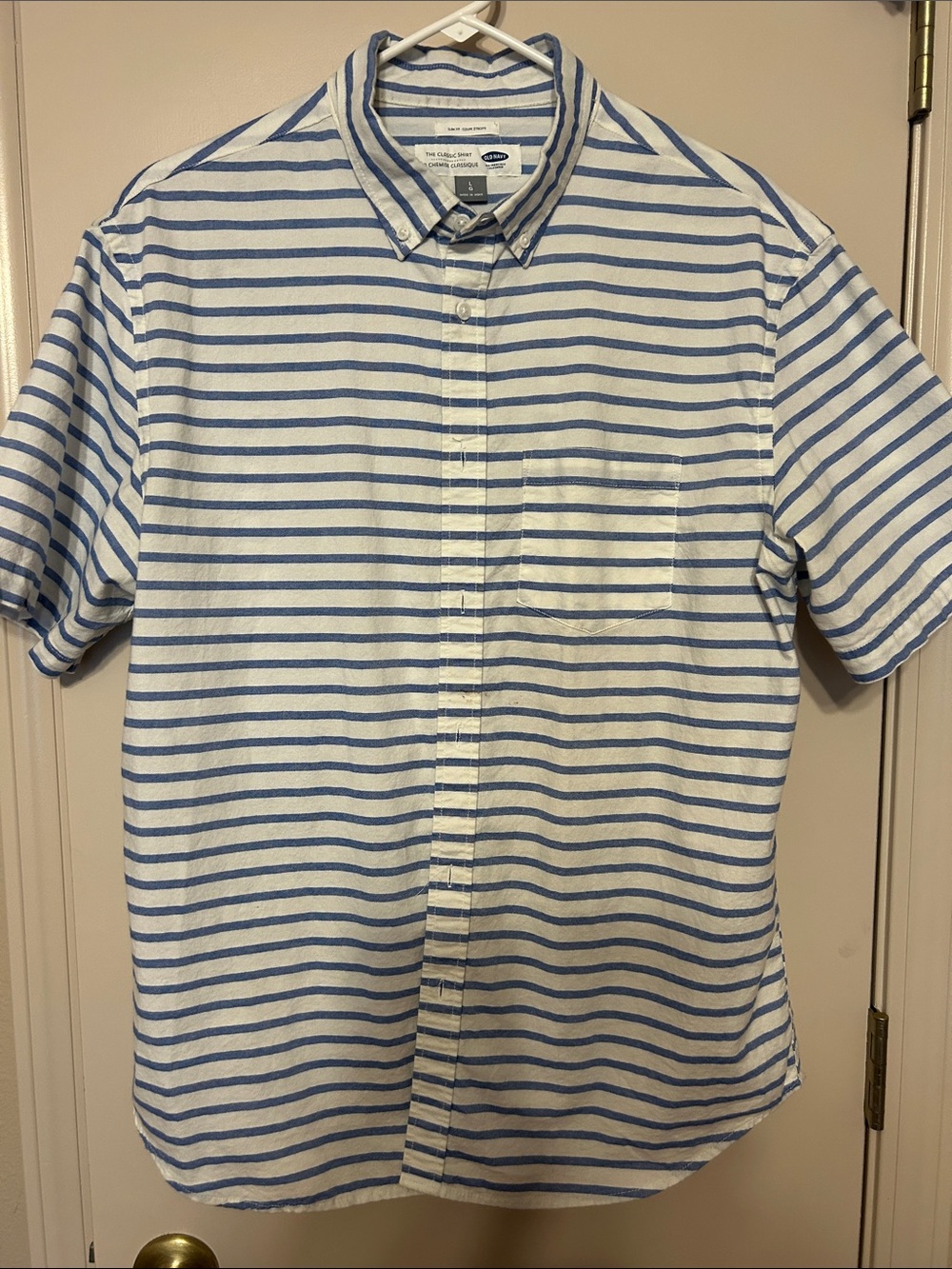 Old Navy Short-Sleeve Button-Down Stripe Shirt - White & Light Blue